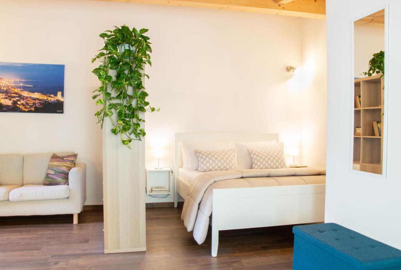 Ferienwohnung Dependance 6 Salerno Exterior foto